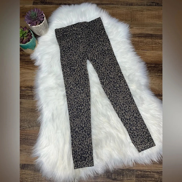 Spanx Look at Me Now Leggings Leopard - Picture 2 of 6